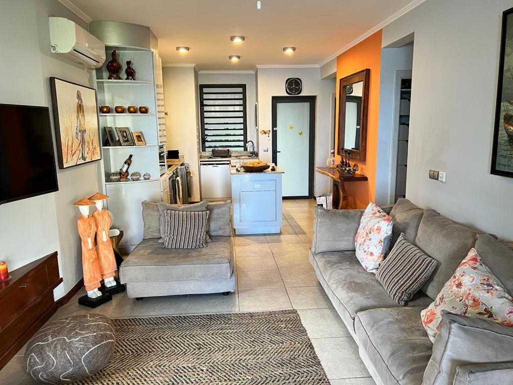 Appartement Le Cerisier A2 à Trou-aux-Biches Extérieur photo