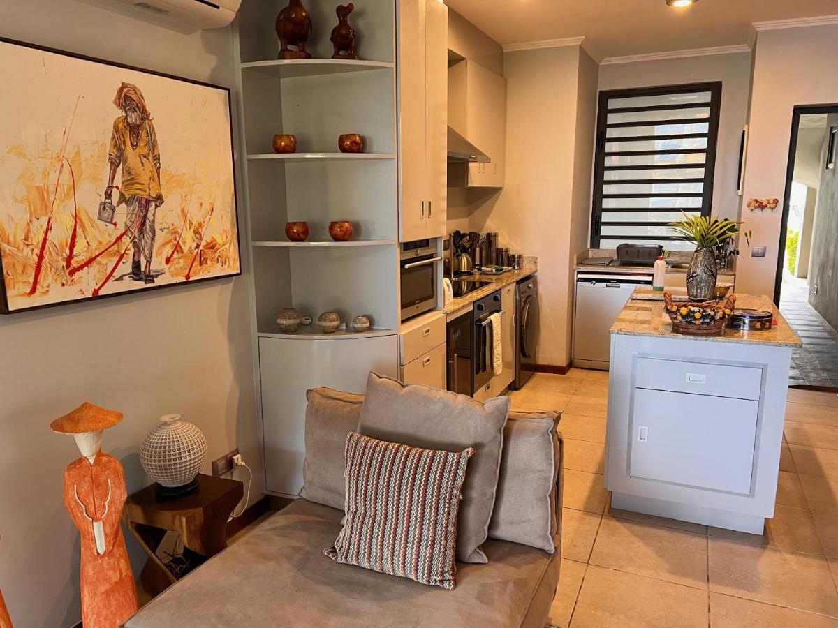 Appartement Le Cerisier A2 à Trou-aux-Biches Extérieur photo